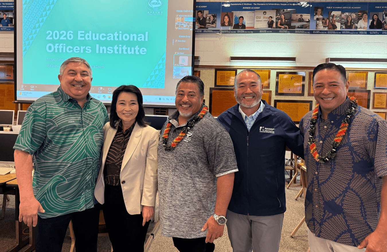 Lt. Gov. Sylvia Luke and group smiling for a group photo. 