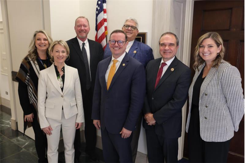 Photos with Rep. Burlison 1