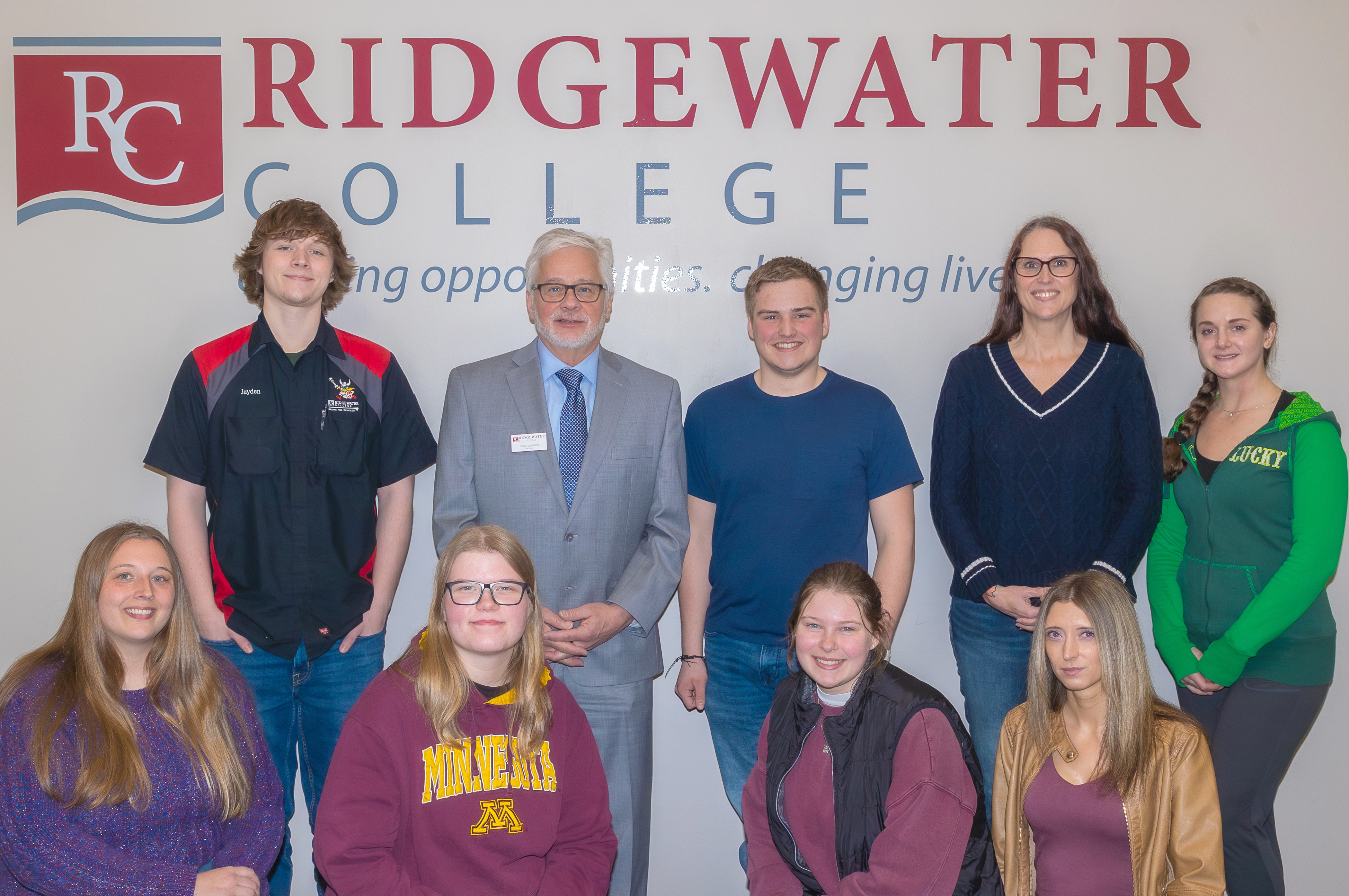 Picture of Ridgewater College President Craig Johnson with Phi Theta Kappa Honor Society Students