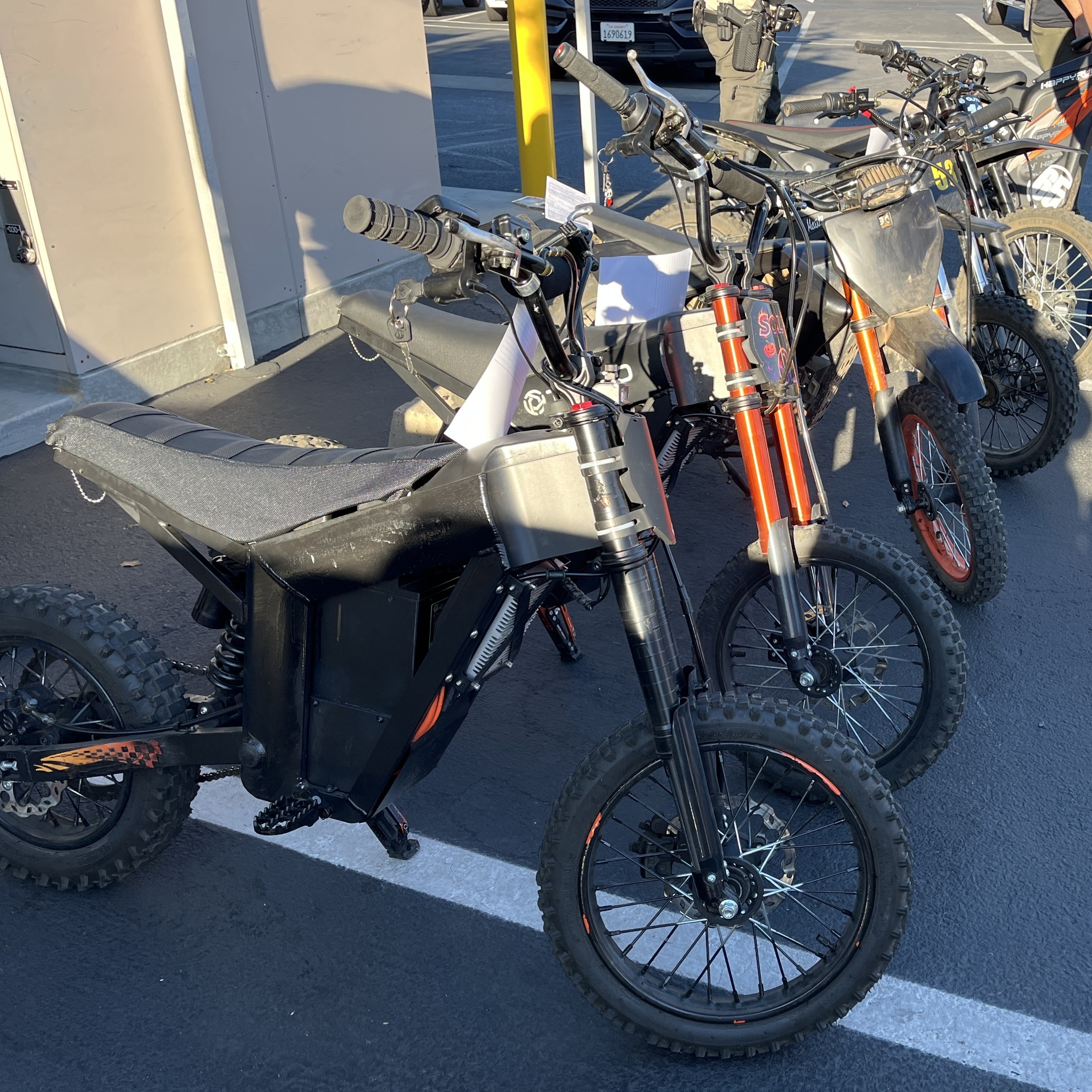 ebikes lined up that got ticketed.