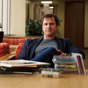 Prof. Jeremy Morris photographed by Paulius Musteikis