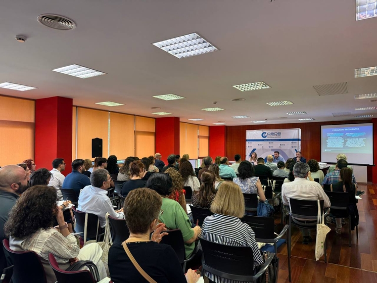 Foro Activa organizado por Grupo iUNiS en el Centro de Nuevas Empresas de Guadalajara, dirigido a asesorías y despachos profesionales.