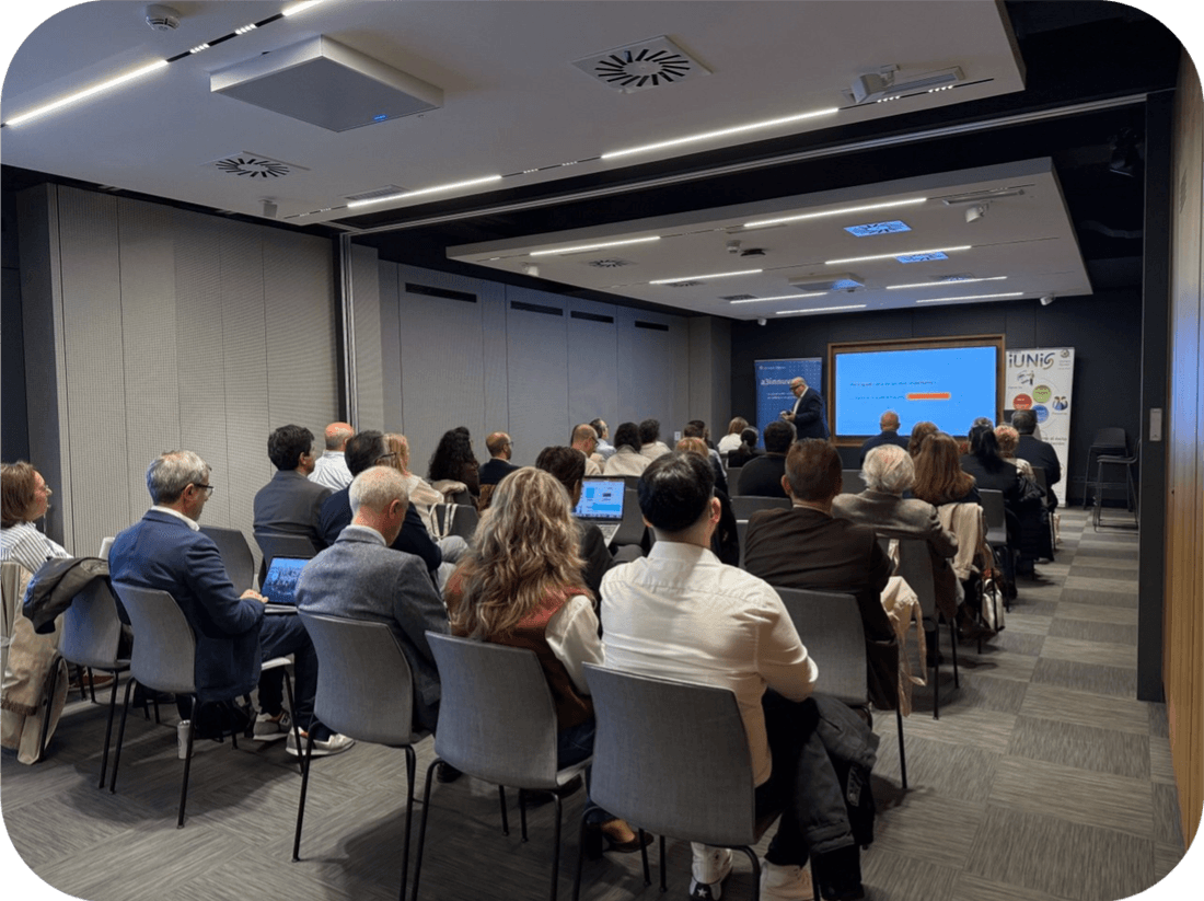 Foro Activa organizado por Grupo iUNiS en el Centro de Nuevas Empresas de Guadalajara, dirigido a asesorías y despachos profesionales.