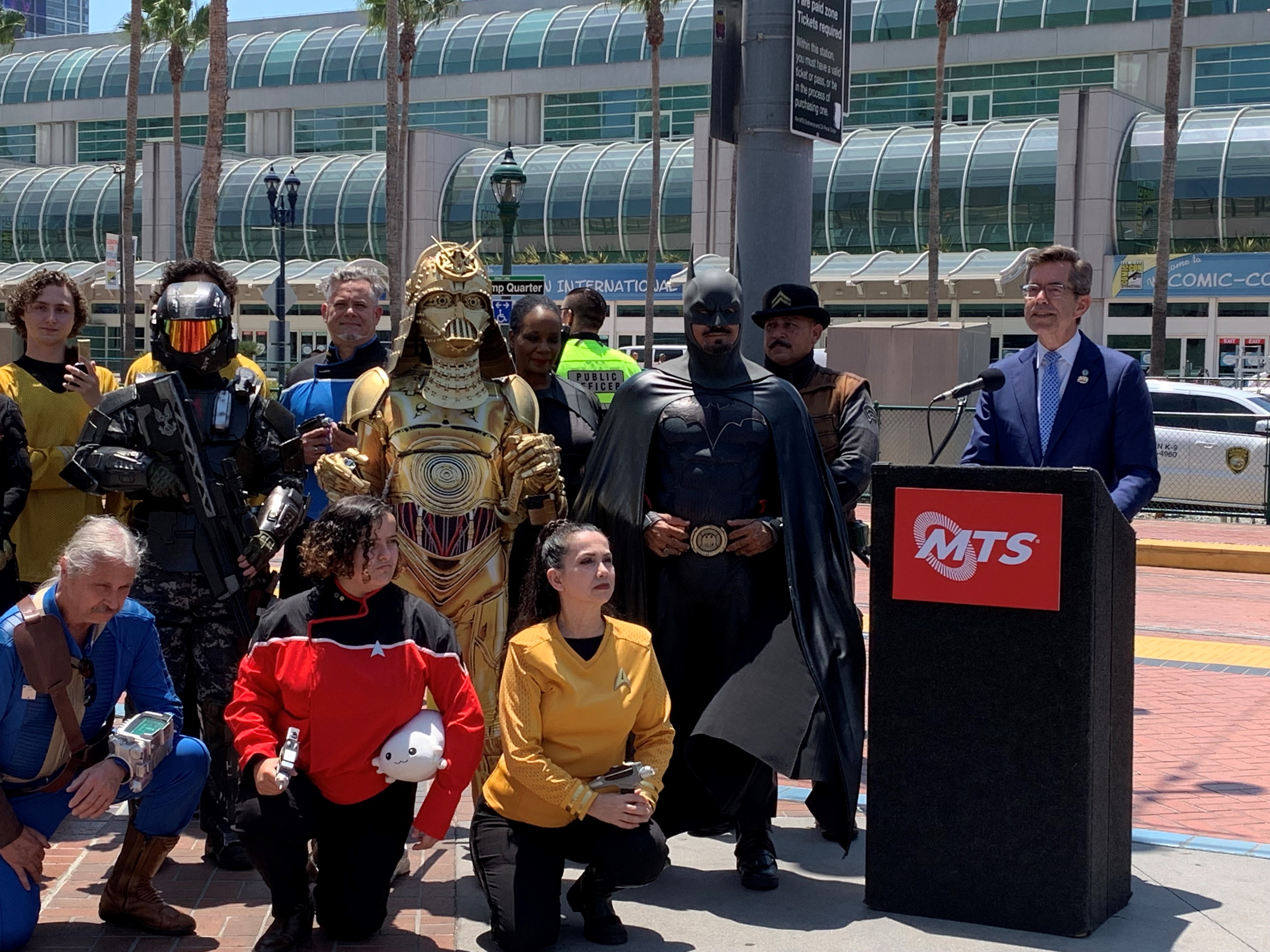 Councilmember Stephen Whitburn with members of UFCW Local 135